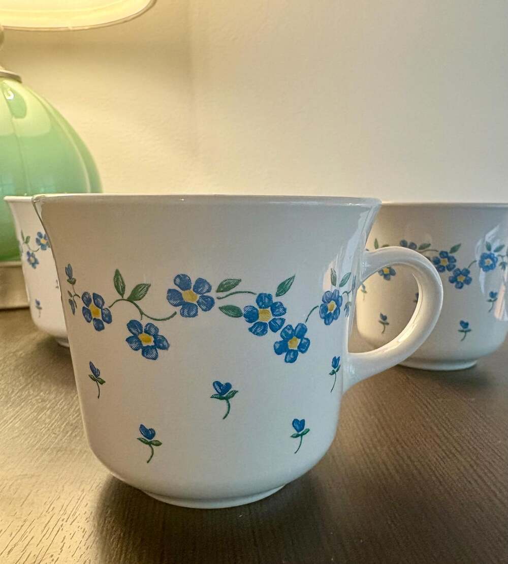 Vintage Corning Corelle Mugs – Forget Me Not Pattern (1983-1986) – Excellent Con